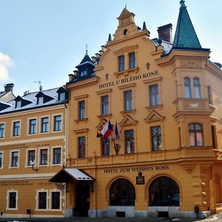 Hotel U Bílého koně Loket Exterior foto